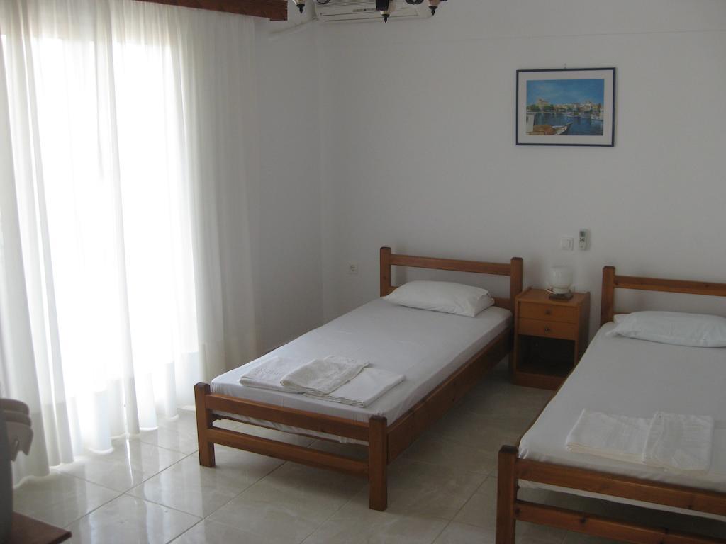 מלון ארכאנגלוס Maravelias House חדר תמונה