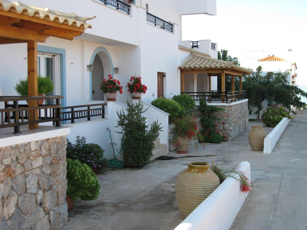 מלון ארכאנגלוס Maravelias House מראה חיצוני תמונה